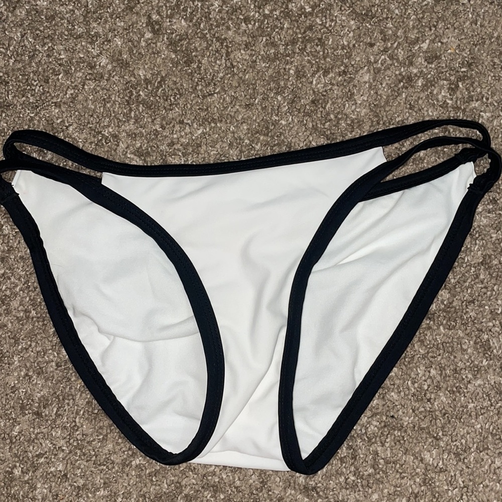 Bikini set - Picture 5 of 5